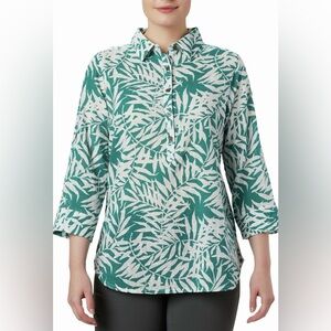 Columbia Summer Ease Green & White Leaf Print 100% cotton tunic top. Sz XS.
